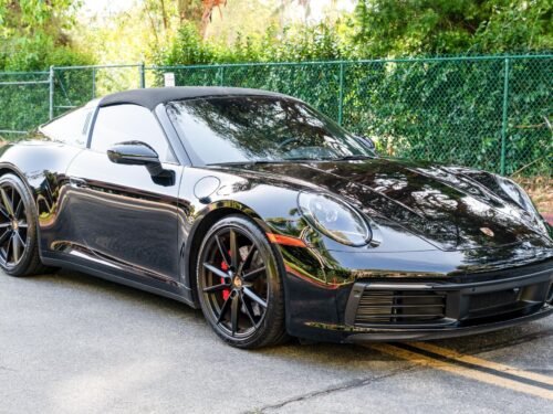2024 Porsche 911 Targa 4S Coupe