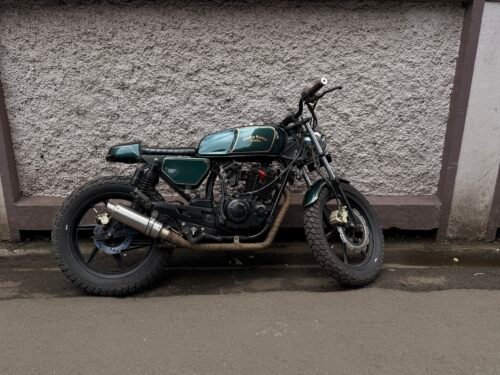 Custom Cafe Racer 180 cc